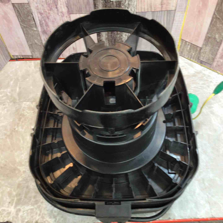 ★マキタ(makita) 集じん機 乾湿両用 474(P)【八潮店】