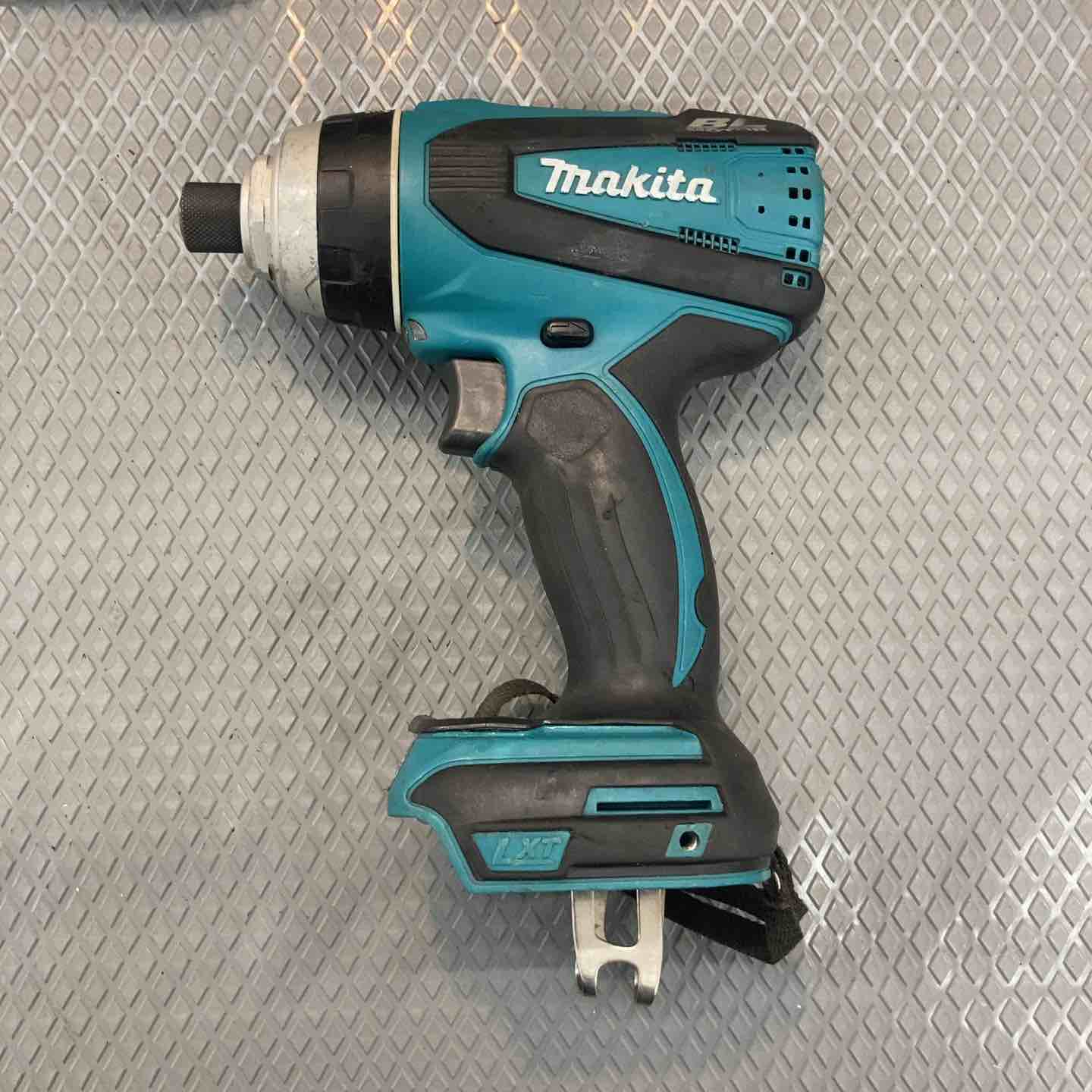 中古品】マキタ(makita) コードレス4モードインパクトドライバー