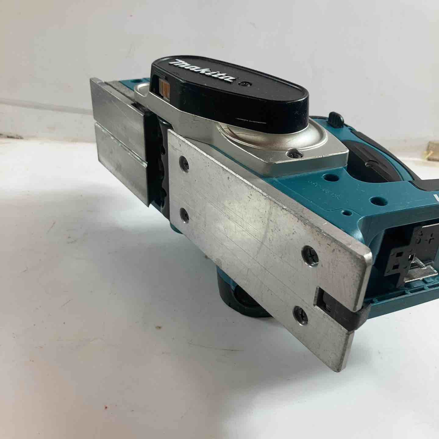 ☆マキタ(makita) コードレスカンナ KP180DZ【川崎店】 – アクトツール