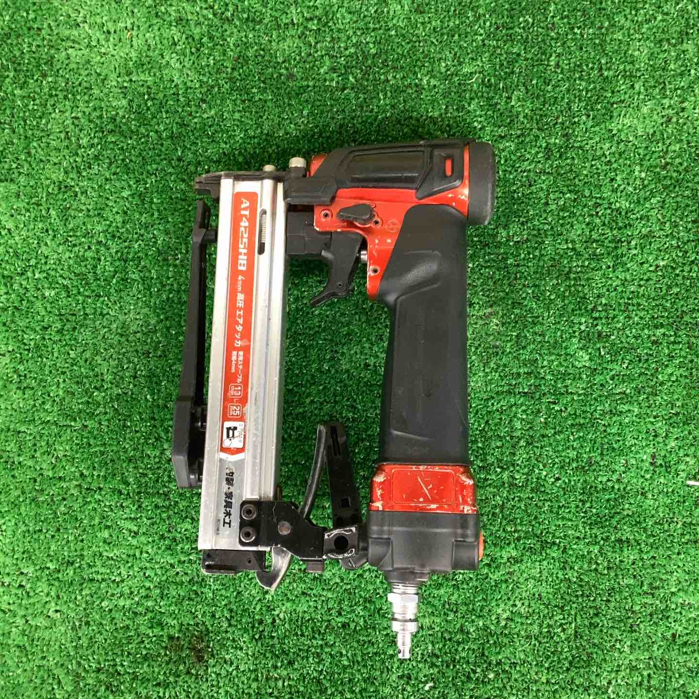 ★マキタ(makita) 高圧エアタッカ AT425HB【越谷店】 ☆マキタ(makita) 高圧エアタッカ AT425HB【越谷店】 – アクトツール