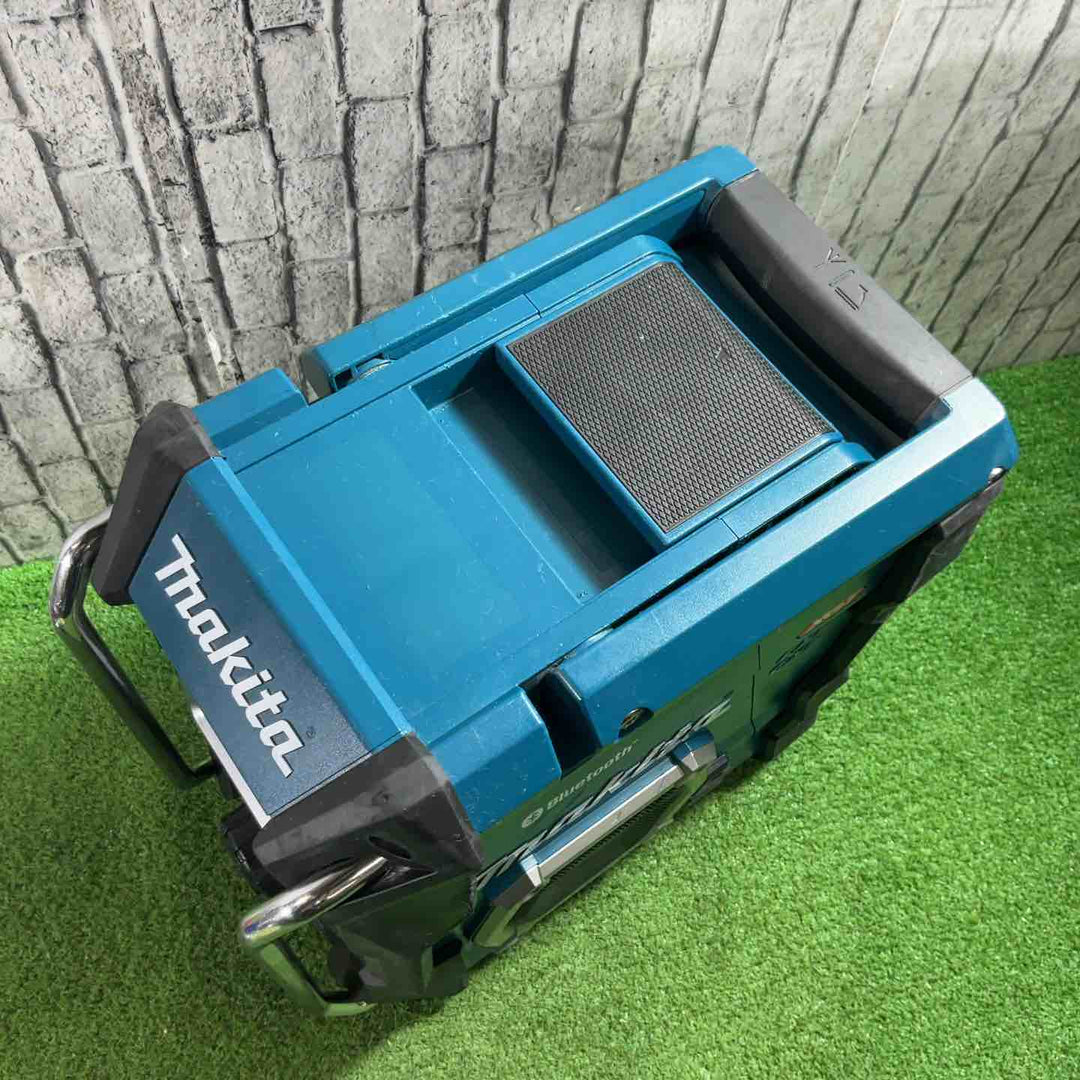 ◇マキタ(makita) 充電式ラジオ  MR002GZ 動作確認済【川口店】