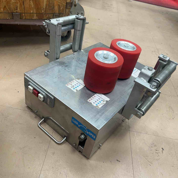 【店頭受取り限定】メーカー不明 ケーブル中間送り機 型式不明 200V【草加店】