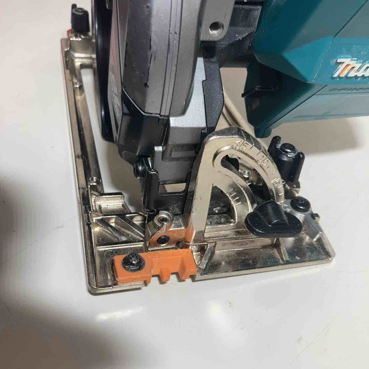 ★マキタ(makita) コードレス丸のこ HS001GZ　ケース付属、40V対応155㎜～165㎜対応【戸田店】