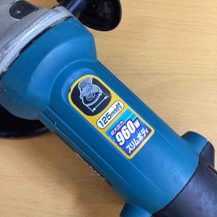 ☆マキタ(makita) 125mm ディスクグラインダ 9535B【越谷店】