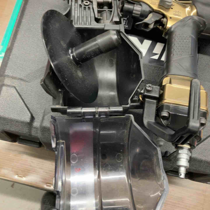 ★ハイコーキ(HIKOKI ※旧:日立工機) 高圧エア釘打ち機 NV65HR2(S)【戸田店】