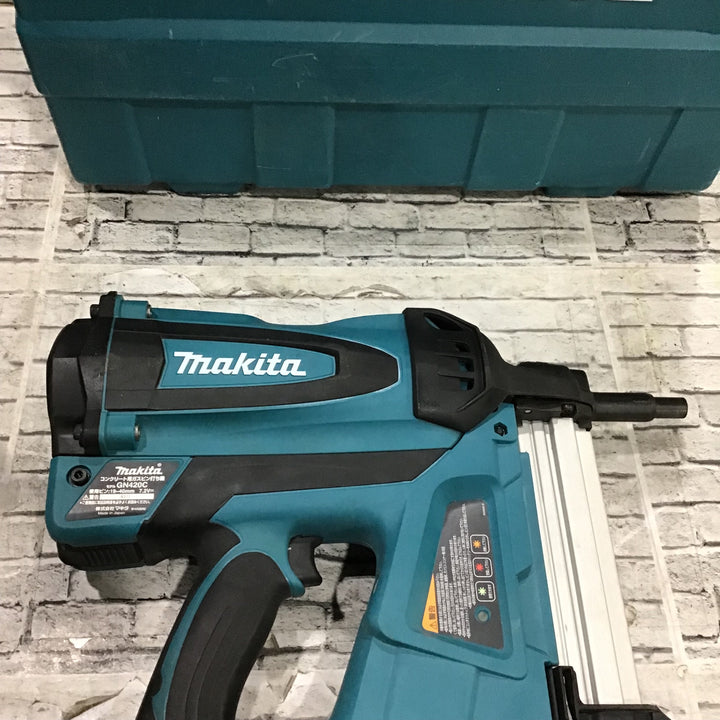★マキタ(makita) コードレスコンクリート用ガスピン打ち機 GN420C【川口店】