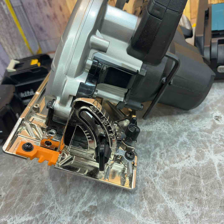 ★マキタ(makita) コードレス丸のこ HS631DRGXB【八潮店】