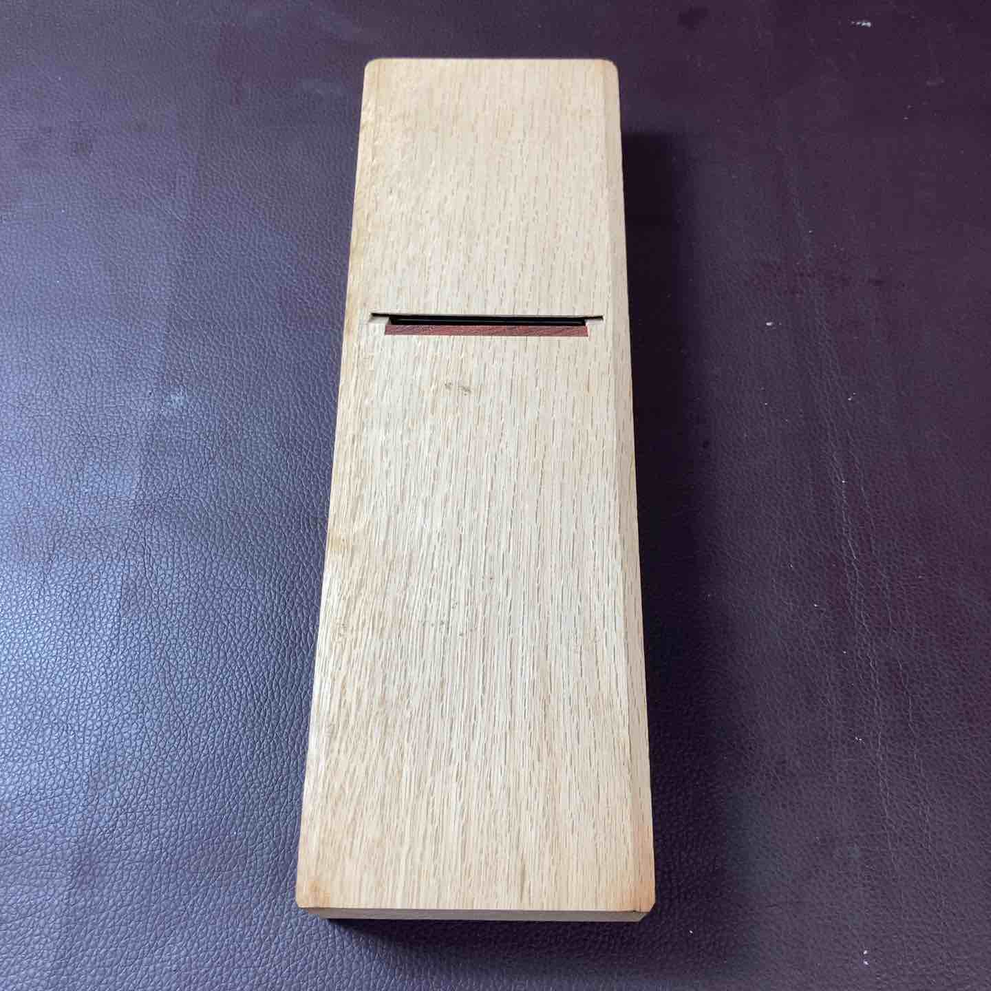 中古美品】 重輝 尾島功大作 鉋 かんな カンナ 平鉋 鑿 大工道具 骨董