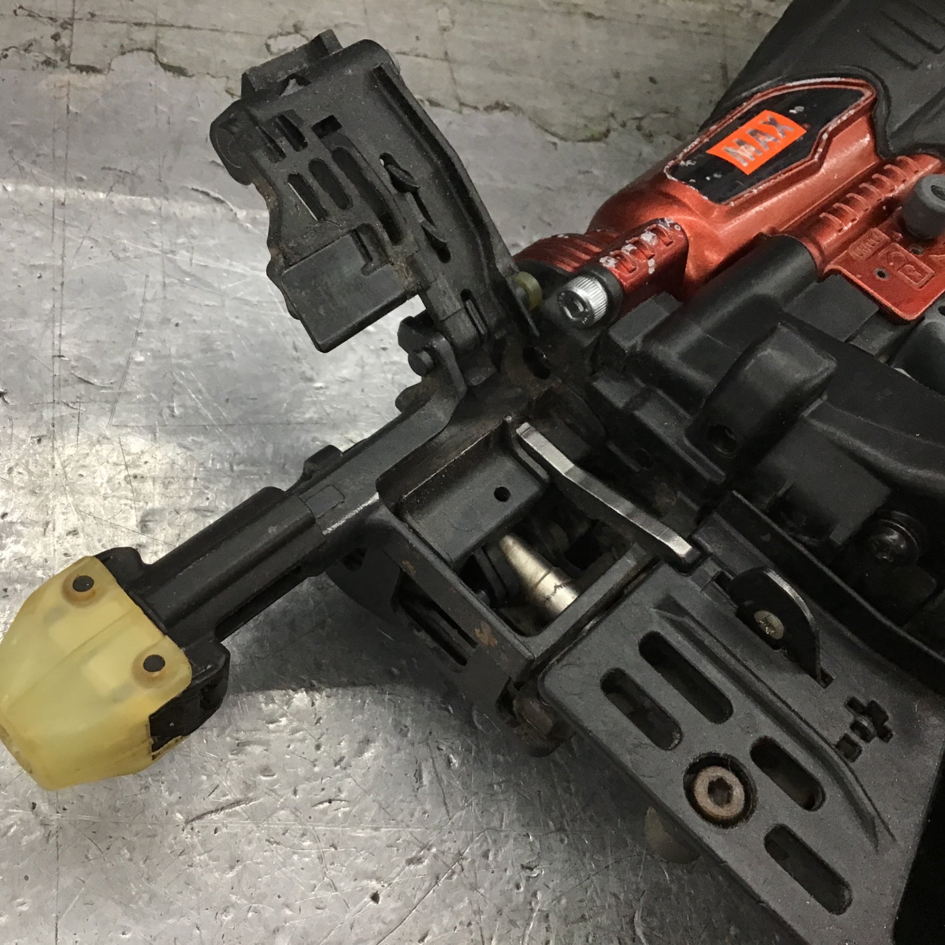 ☆マックス(MAX) 高圧エアネジ打ち機 HV-R41G4【所沢店】 – アクト