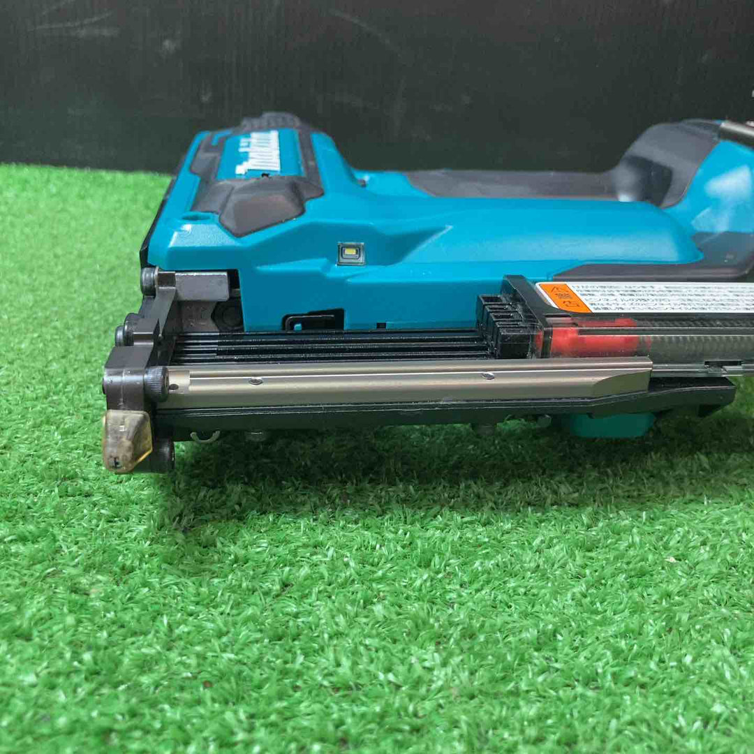 【中古品】★マキタ(makita) コードレスピンネイラ PT352DZK 本体、ケース♪【岩槻店】