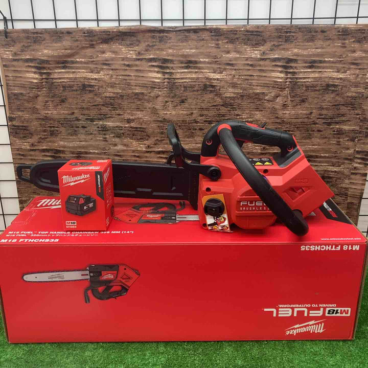 18go【未使用品(店頭展示品)】ミルウォーキーツール M18 FUEL 356mmトップハンドルチェーンソー