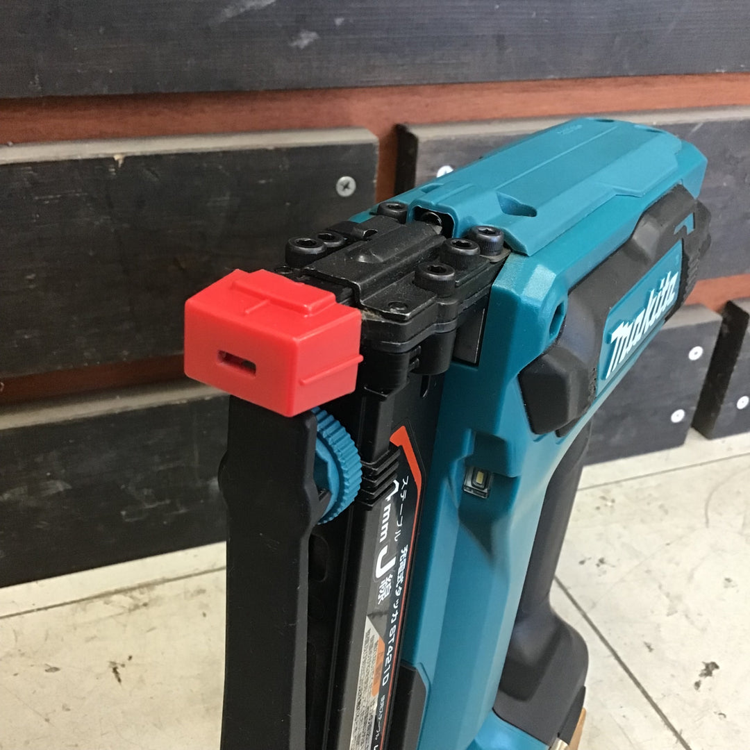 【中古品】 マキタ/makita コードレスタッカー ST421DZ 【鴻巣店】