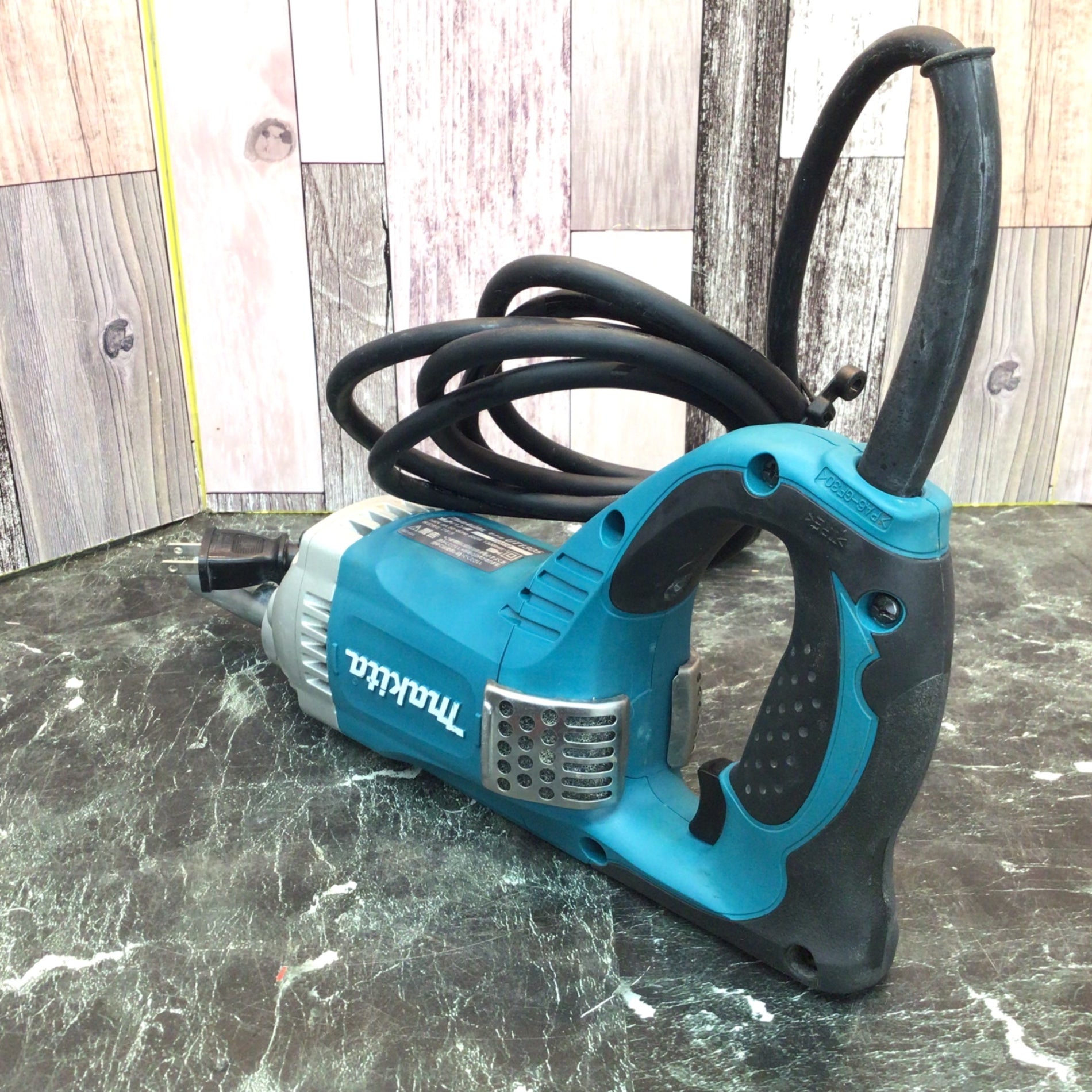 ☆マキタ(makita) コンクリートかくはん機 UT1305【八潮店】 – アクト
