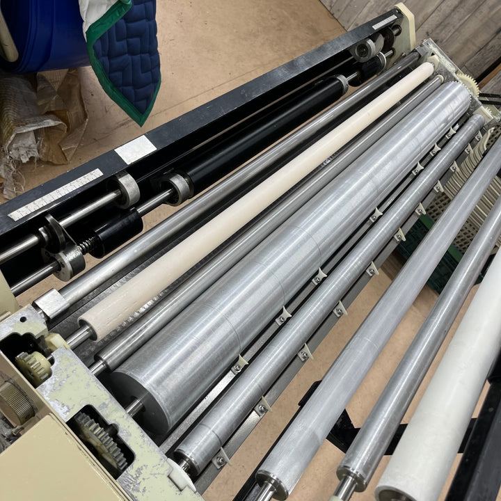 【中古現状品/店頭受取り限定】◇極東産機 自動クロス糊付け機 Hiβ Light-2【東大和店】