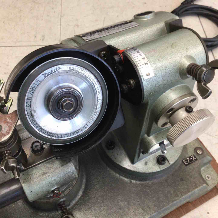 【現状品】 マキタ/makita チップソー研磨機 9803 【鴻巣店】