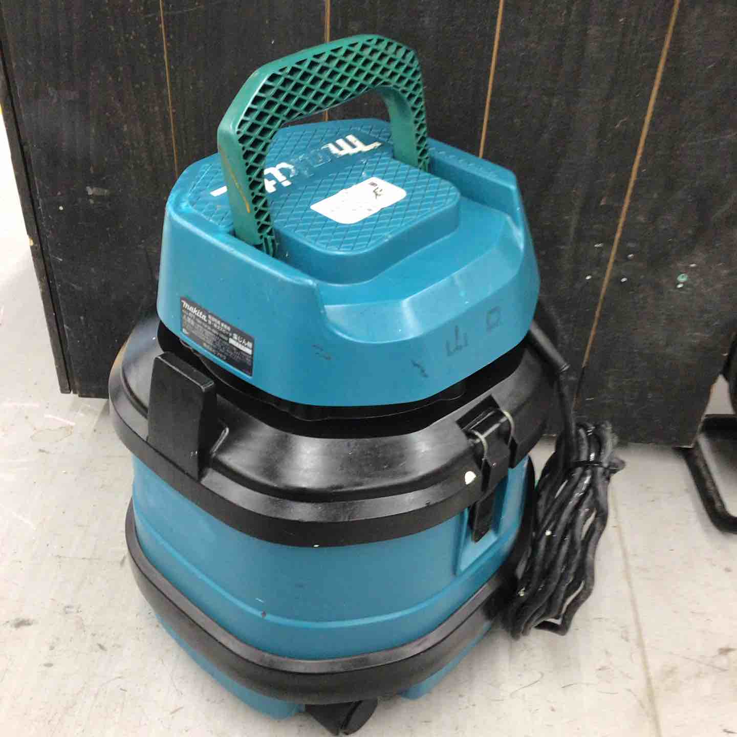 中古品】☆マキタ(makita) 集じん機 471(P)※ホース無し【戸田店