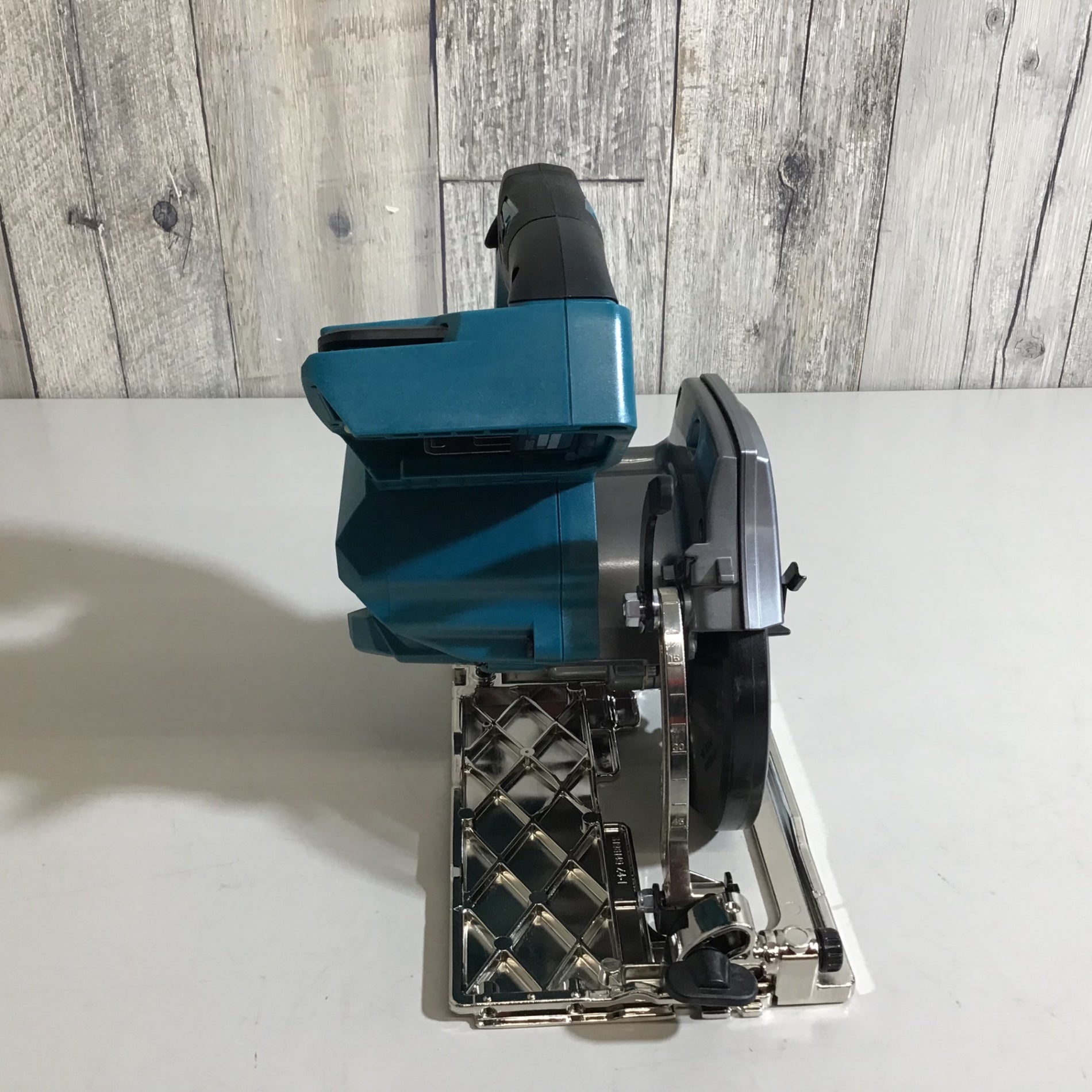 未使用品】☆マキタ makita 40V 125mm コードレスマルノコ HS005GZ