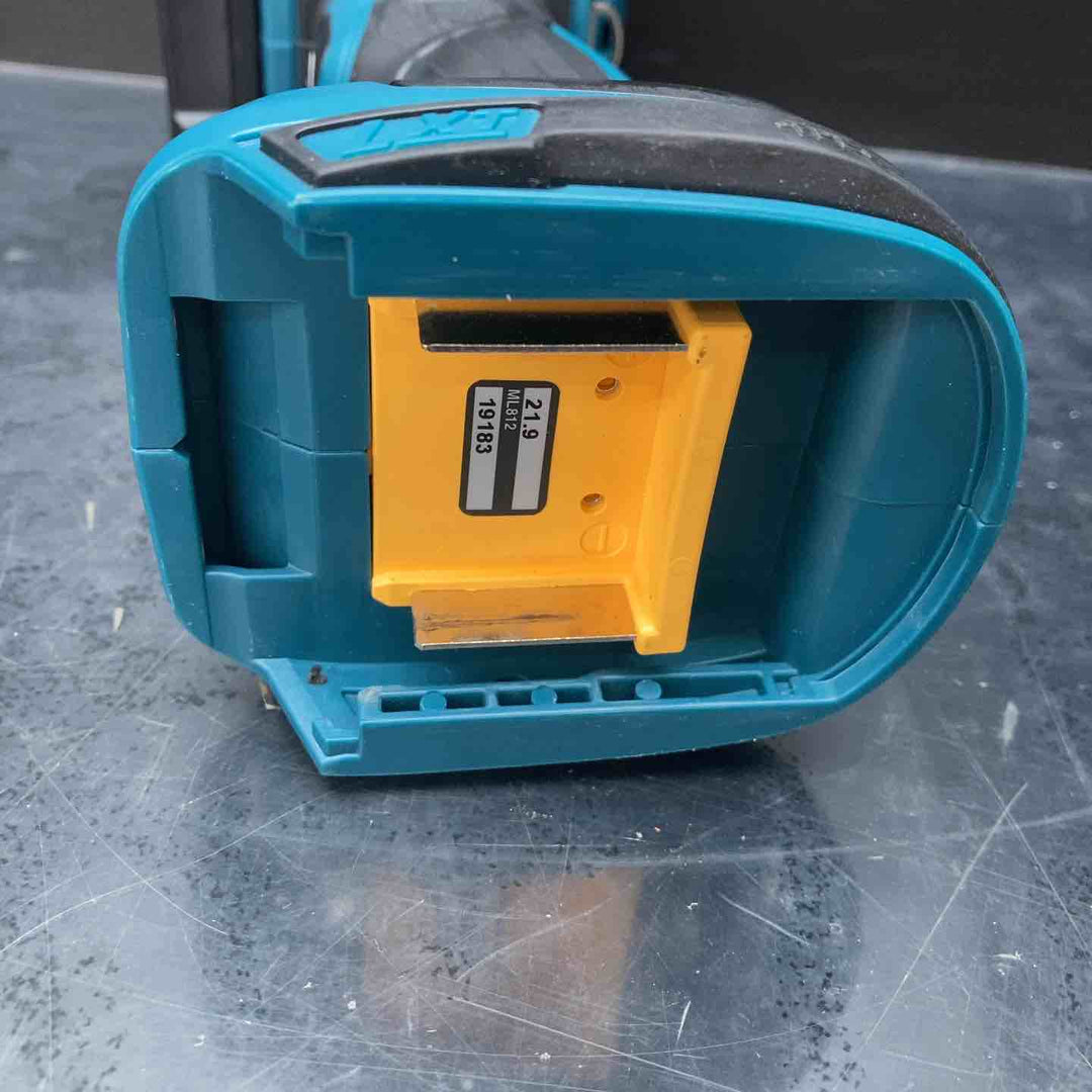 ★マキタ(makita) コードレスワークライト ML812【川越店】