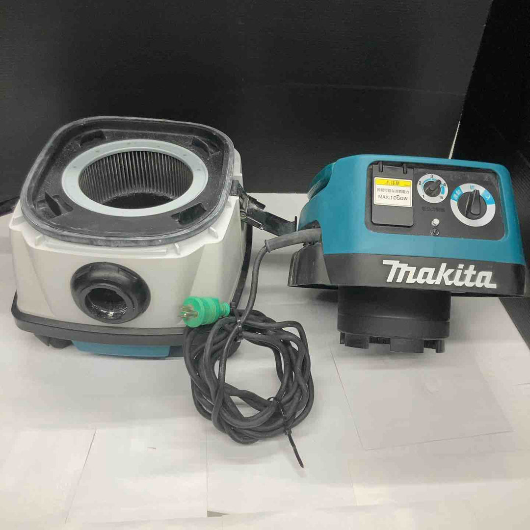 makita、型番(推定484)・シリ不明、本体＋ホース＋専用ポリ袋付き、連動〇、ホース一部破れ有(軽微)【戸田店】