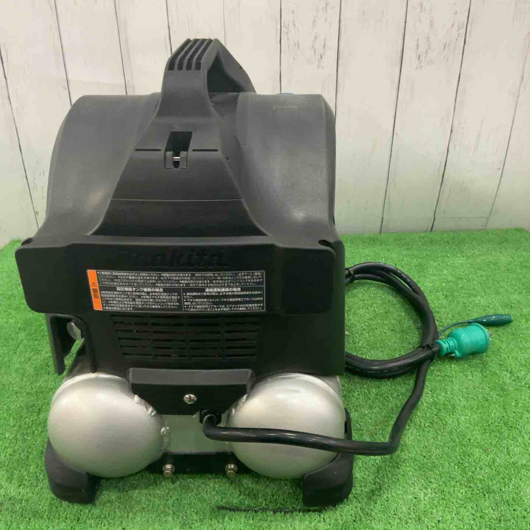 ★マキタ(makita) エアコンプレッサー AC462XSB【川口店】