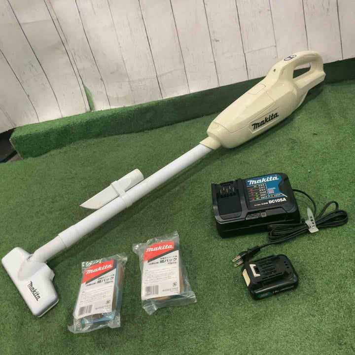 ☆マキタ(makita) コードレスクリーナー CL107FDSHW 10.8V 動作確認済【川口店】