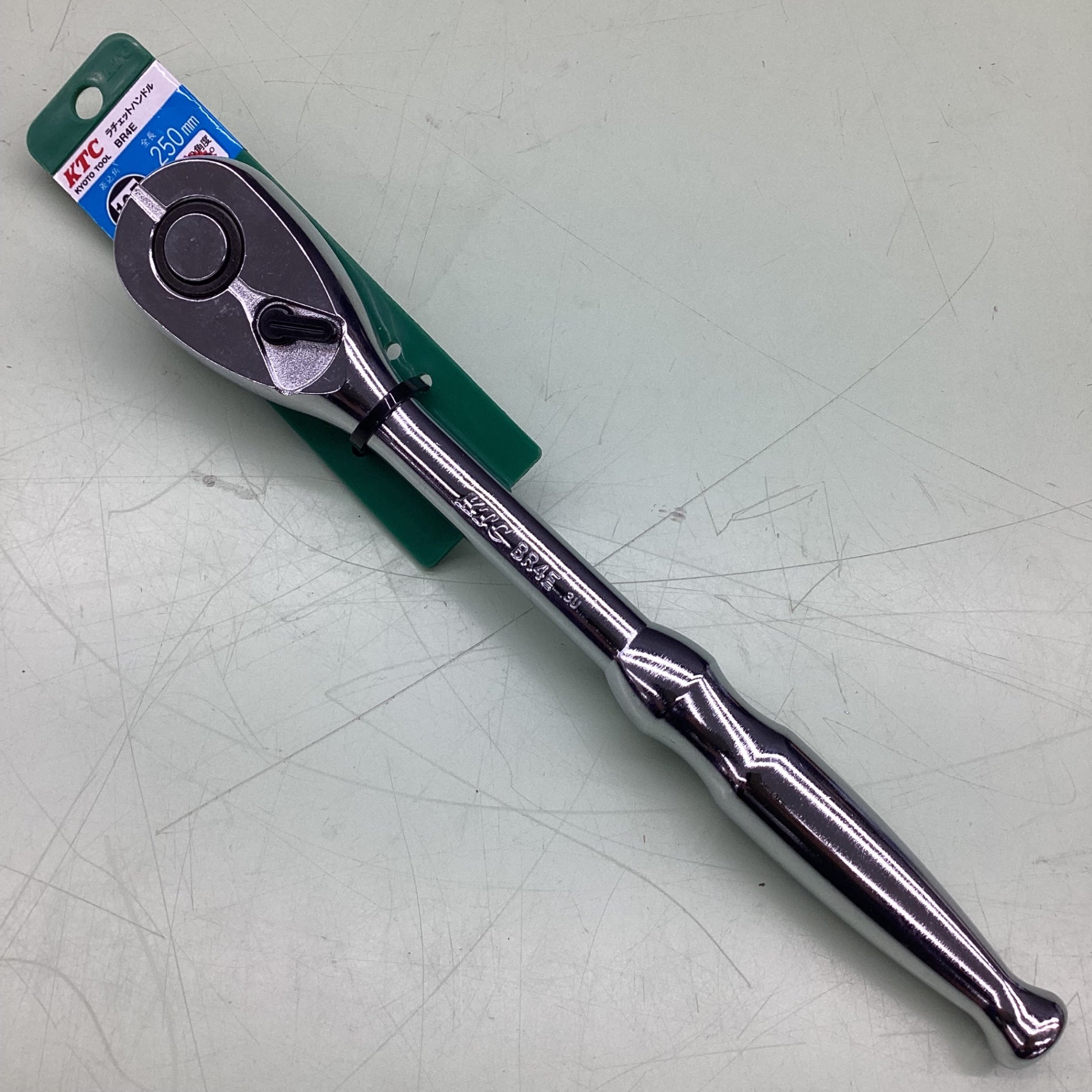 京都機械工具 ＫＴＣ ラチェットハンドル BR4E 新品未使用品KTC 京都機械 ラチェットハンドル BR4E 差込角12.7sq