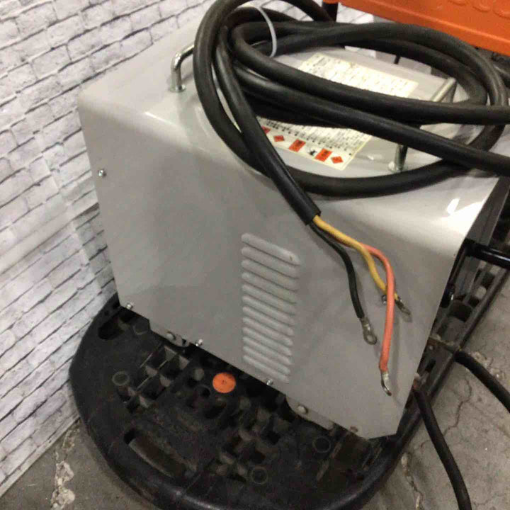 【店頭受取り限定】◇ダイヘン(DAIHEN) 電気溶接機 BS250M【川口店】