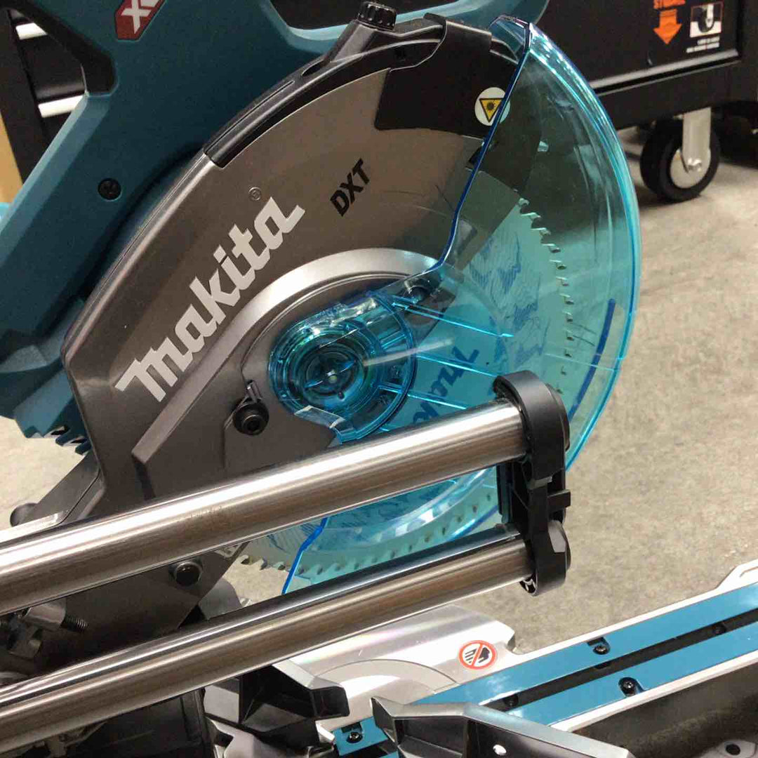 マキタ(makita) コードレススライドマルノコ LS005GZ【川崎店】