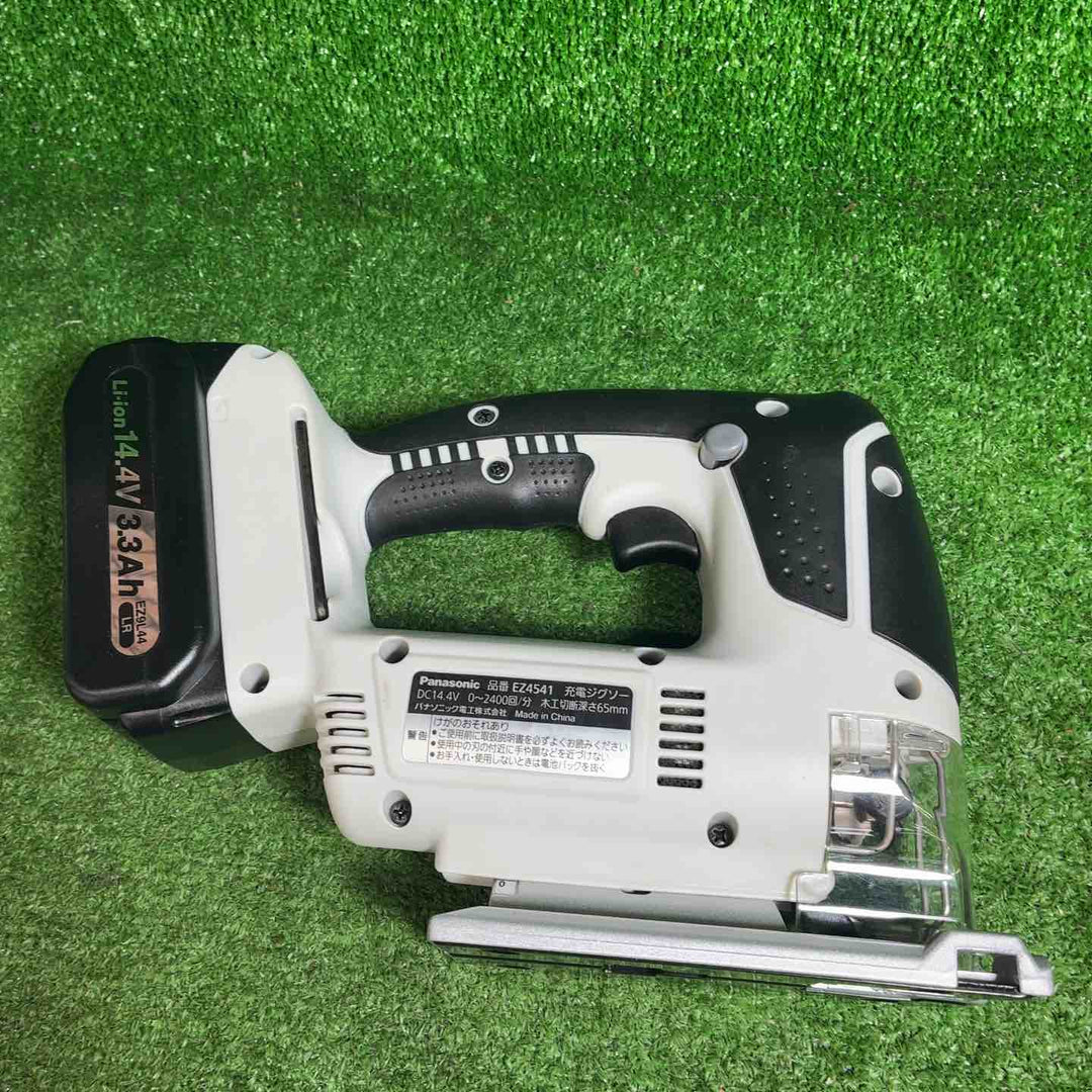【中古品】 パナソニックパナソニック(Panasonic) コードレスジグソー14.4V EZ4541LS2S-B 【藤沢店】