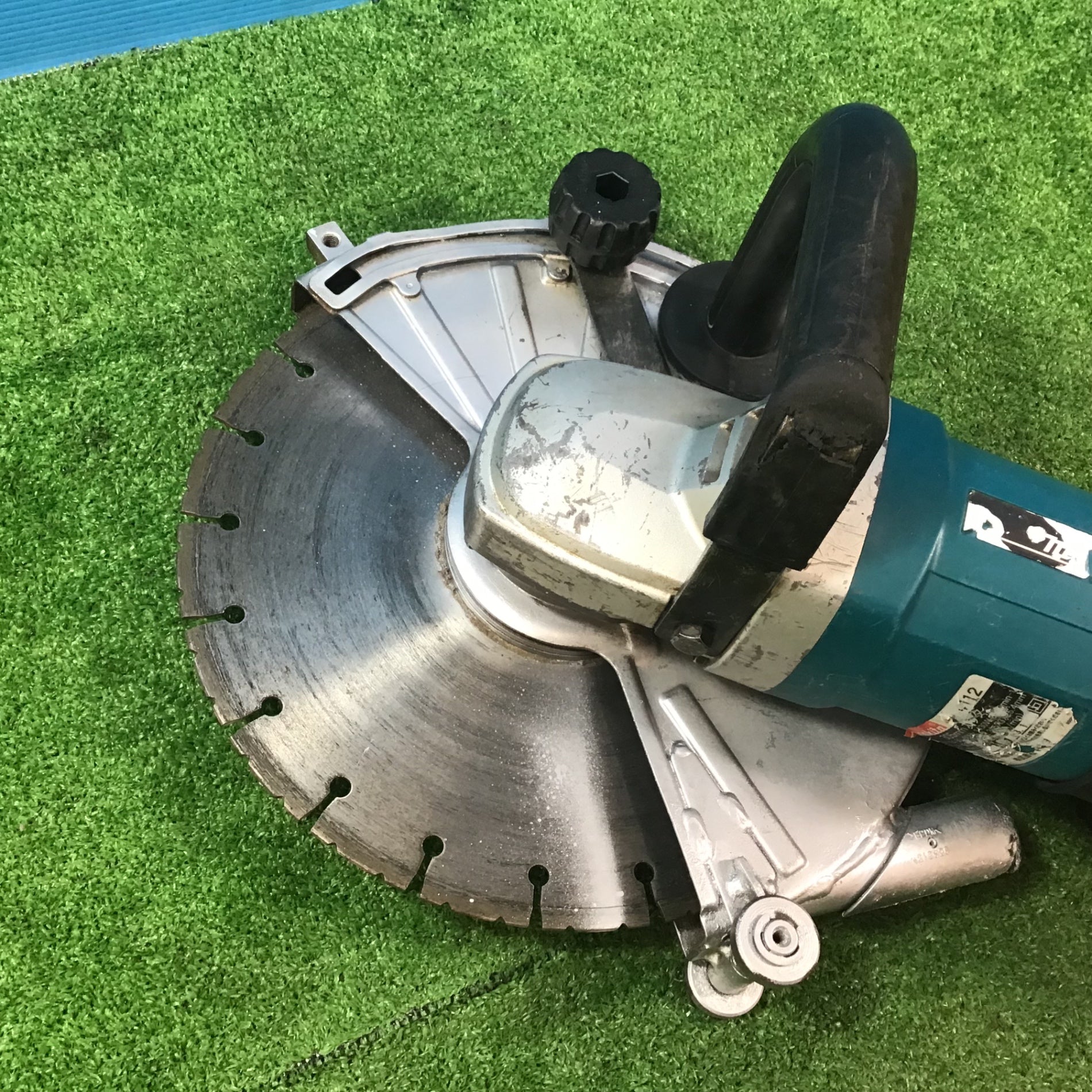 〇マキタ(makita) 305mm コンクリートカッター 4112【岩槻店 〇マキタ(makita) 305mm コンクリートカッター 4112【岩槻店