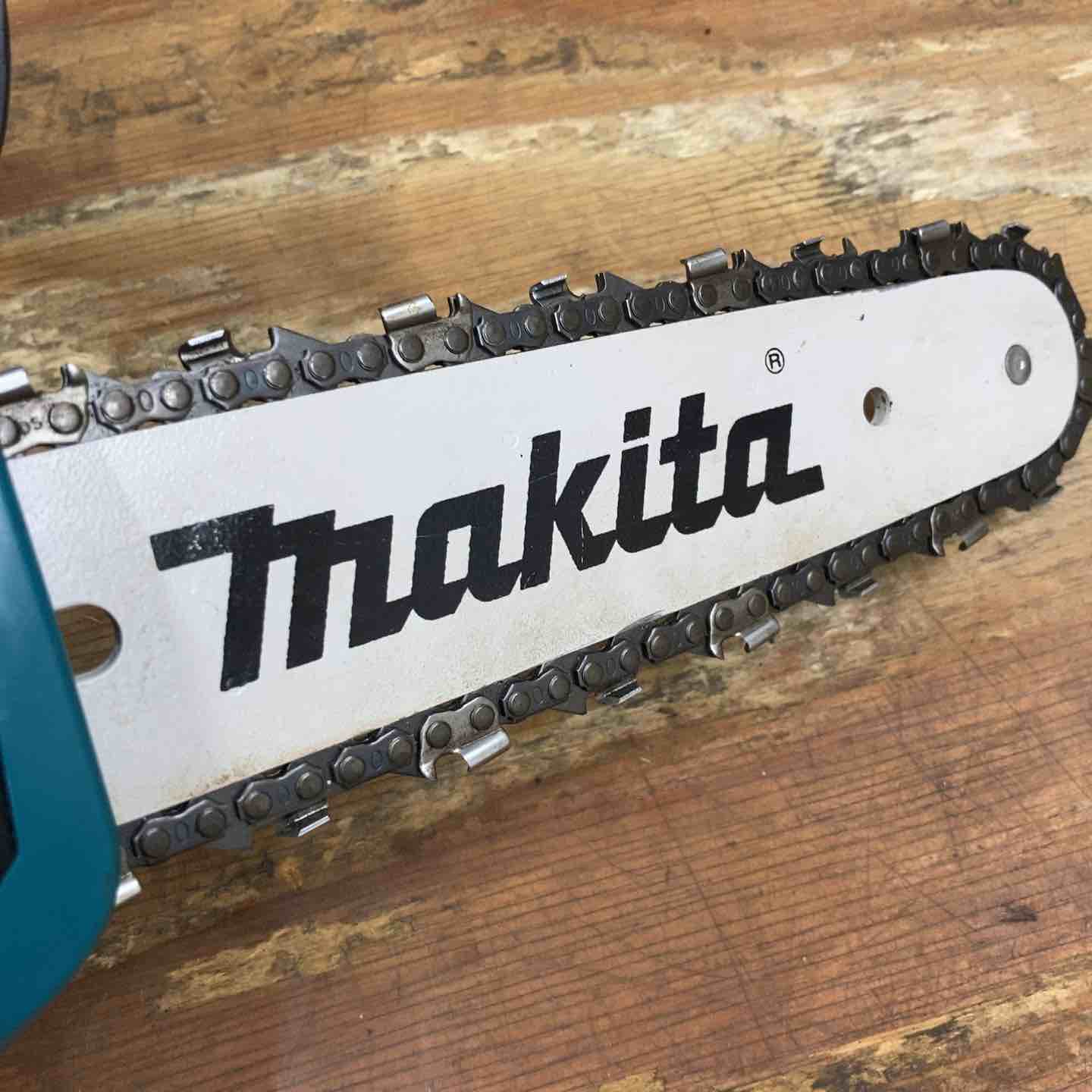 中古品】◇マキタ(makita) コードレスチェーンソー MUC204DZ 18V 本体