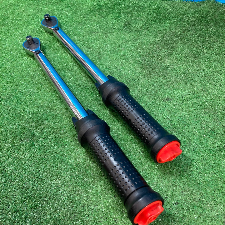 【中古品】◇KTC ケーティーシー 9.5Sq プレセット型トルクレンチ 10～50Nm GW050-03 2個セット【岩槻店】