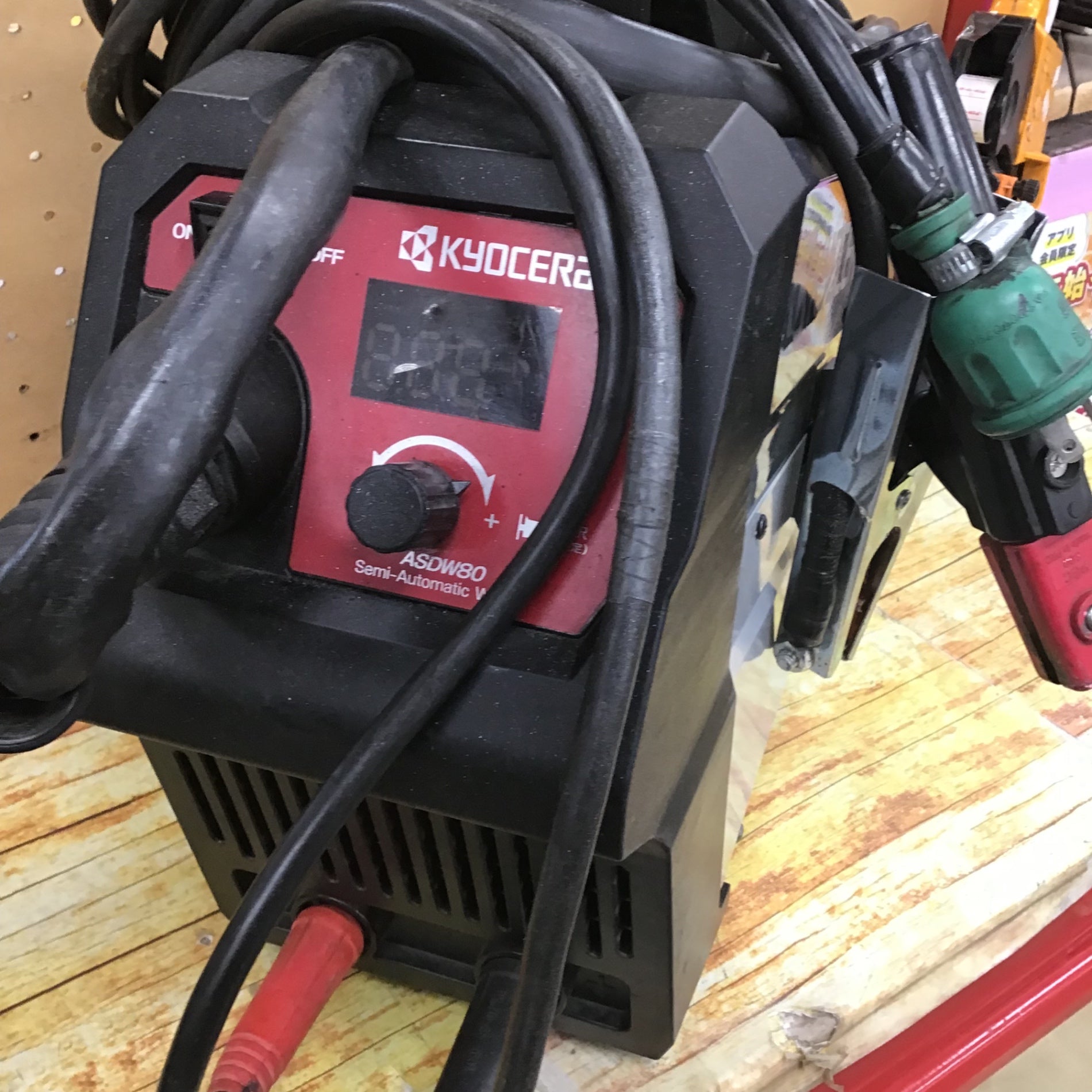 京セラ(Kyocera) 旧リョービ プロ用 半自動溶接機 ASDW80※アーク火花