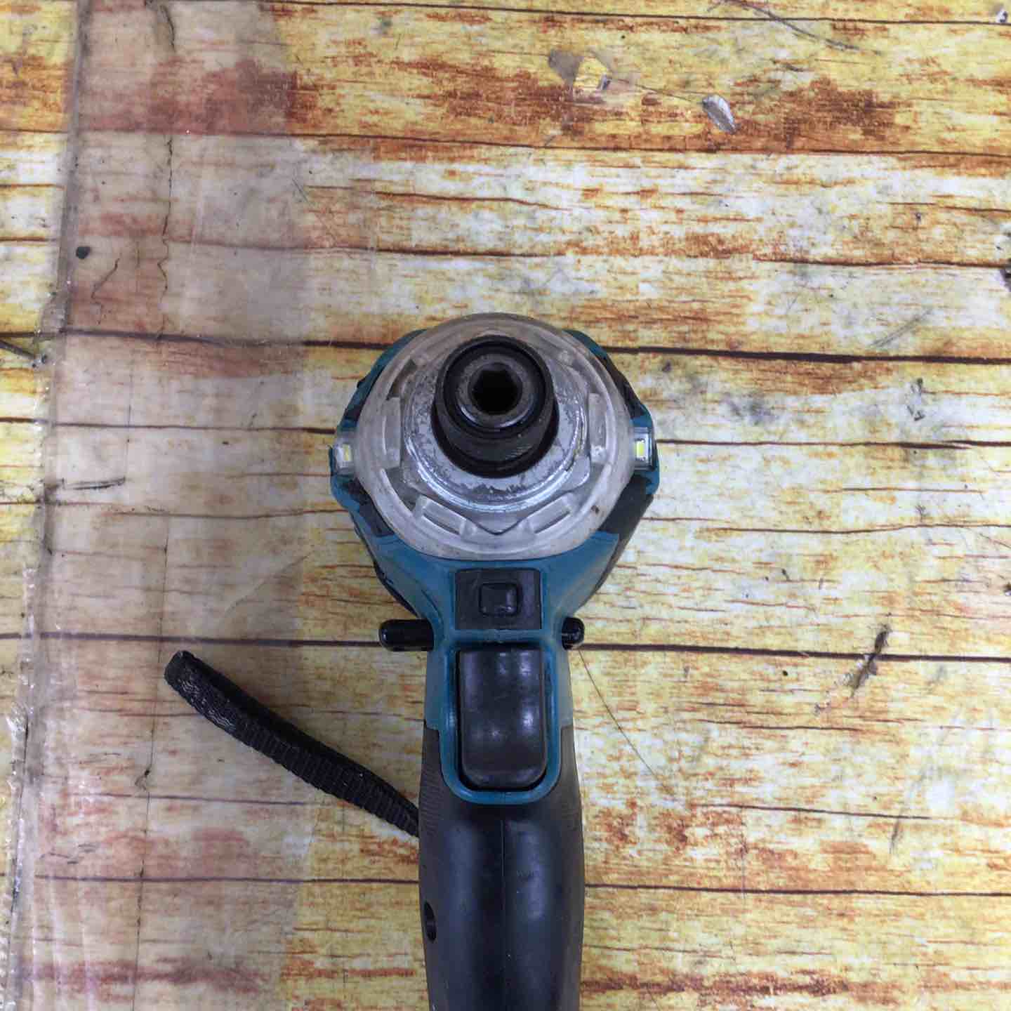 マキタ(makita) コードレスインパクトドライバー TD171DRGX マキタ(makita) コードレスインパクトドライバー TD171DRGX