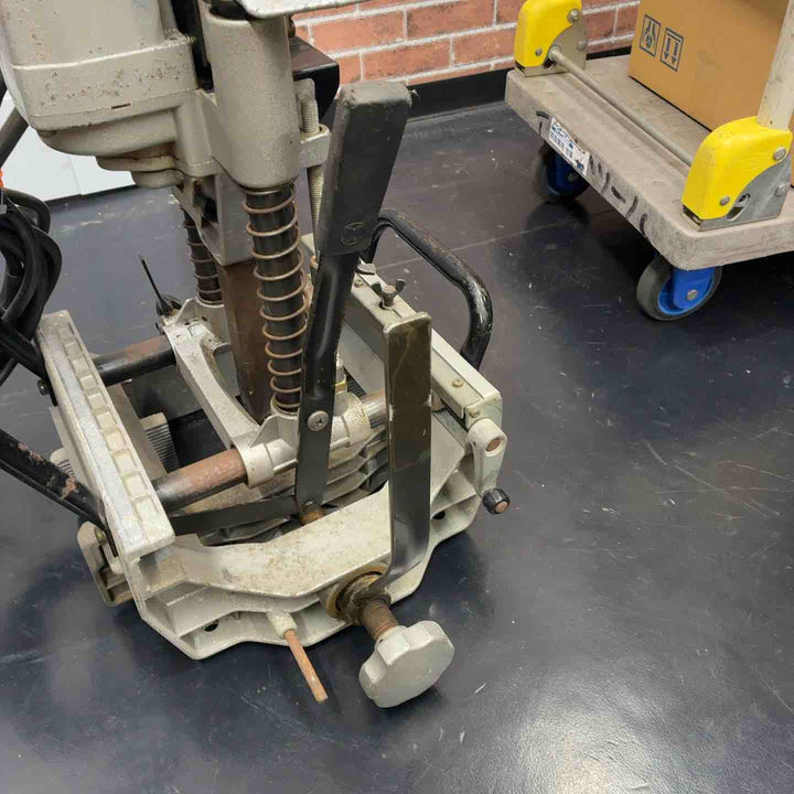 マキタ(makita) 4寸手動角のみ 7304【藤沢店】