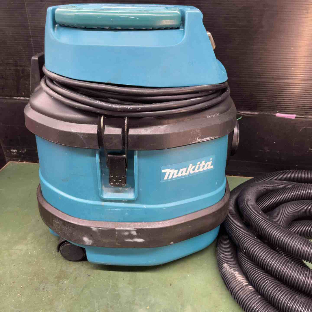 ☆マキタ(makita) 集じん機 471(P)　乾湿両用【戸田店】