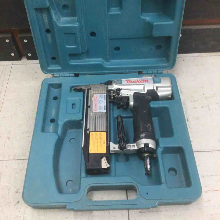 【中古品】 マキタ/makita 常圧フィニッシュネイラ AF502N 【鴻巣店】