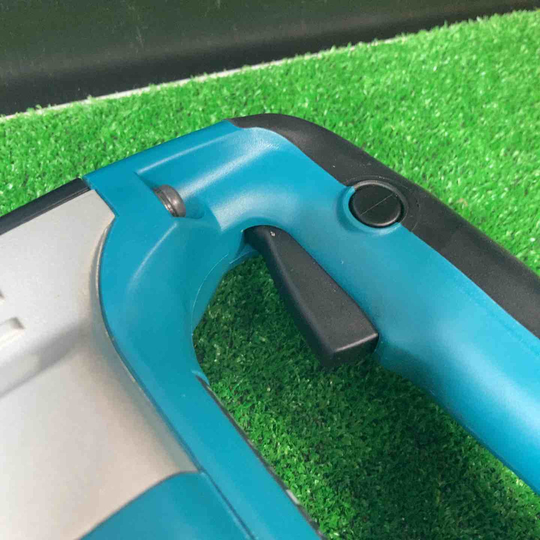 ★マキタ(makita) 電動ハンマ HM0830【岩槻店】