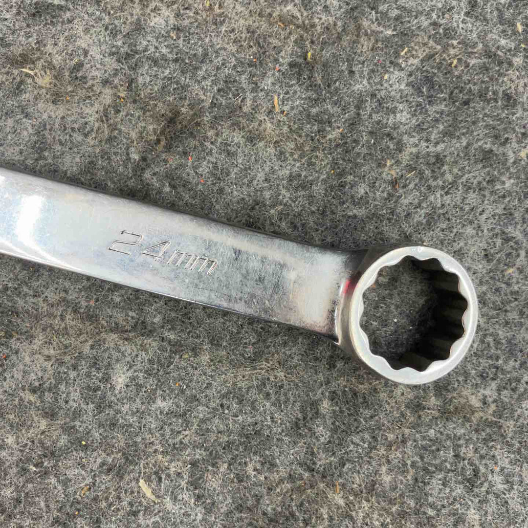 ◇スナップオン(Snap-on) スタンダードコンビネーションレンチ24mm OEXM240B【鴻巣店】
