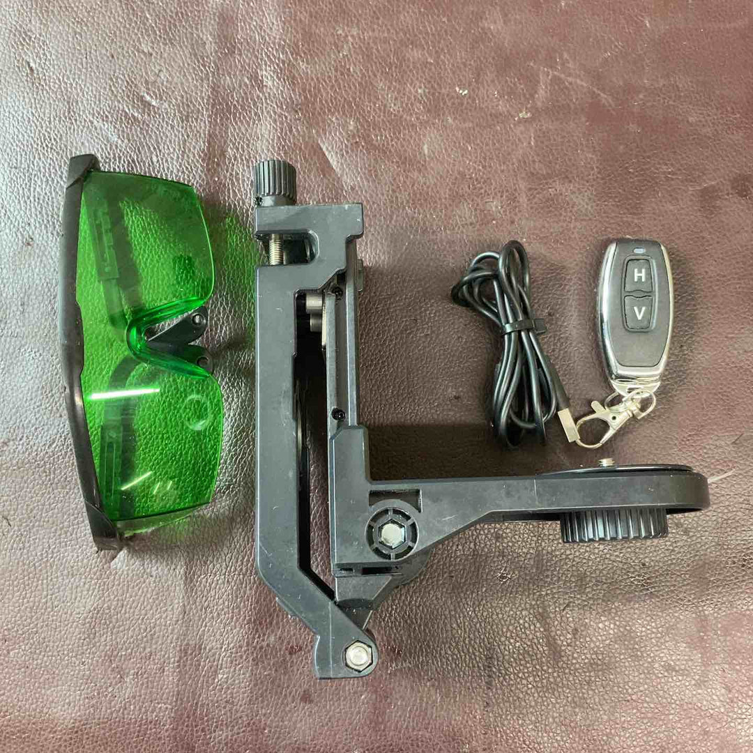 【中古品】DOVOH(ドーヴァー) レーザー墨出し器 H3-360G 12ライン グリーンレーザー【東大和店】