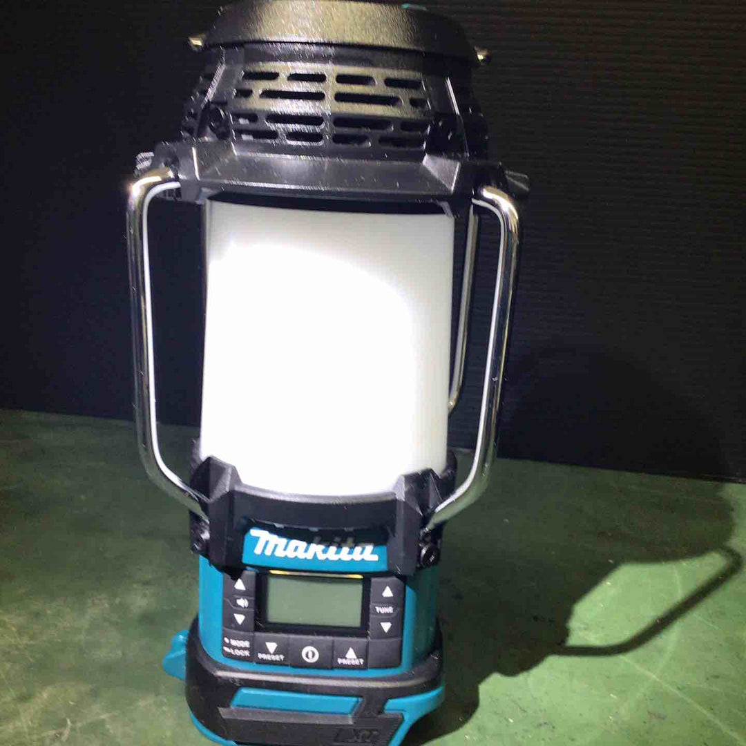 ★マキタ(makita) コードレスランタン付きラジオ MR054【戸田店】