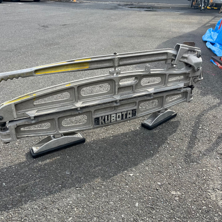 【中古品】クボタ(KUBOTA)シングルカッター 型式不明 ピンなし 刃部分約980mm【東大和店】