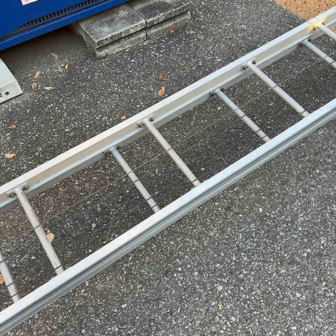 【店頭受取り限定】100V 荷揚げ機 最大60kg ライトリフター 日本産業機械 4m80cm 2連はしごセット【川口店】