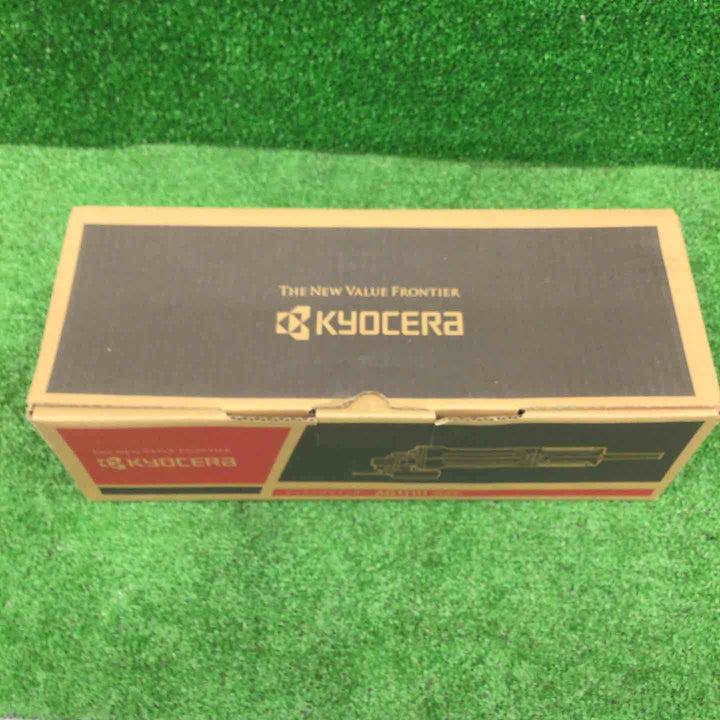 【特別特価！未使用品】京セラ(Kyocera) 旧リョービ プロ用 ディスクグラインダー AG111H 627451A ブラック【桶川店】