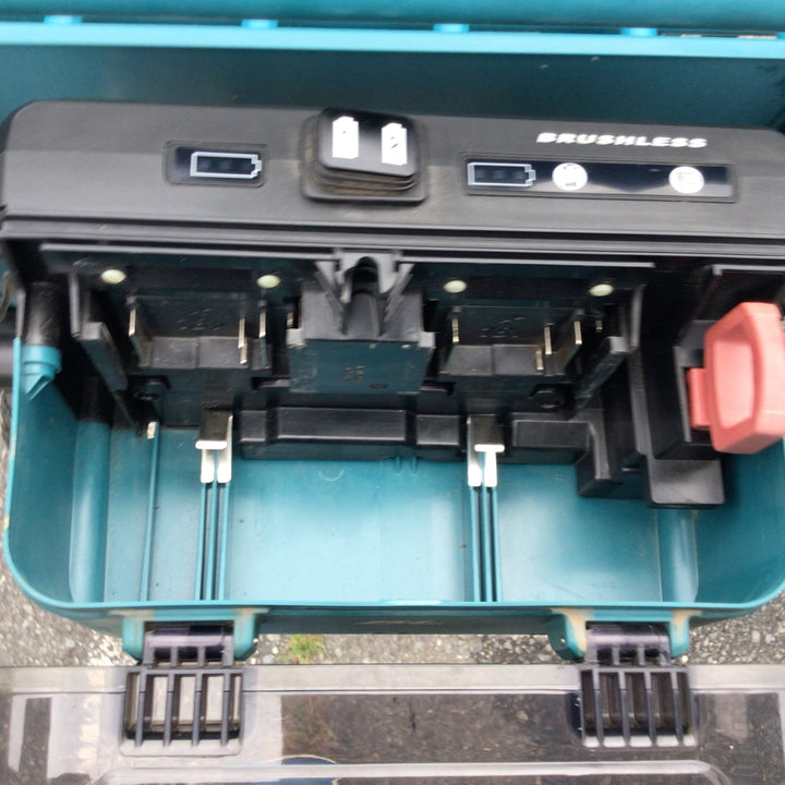 【店頭受取り限定】〇マキタ(makita) 充電式運搬車 CU180DN (CU180DZN)【東大和店】