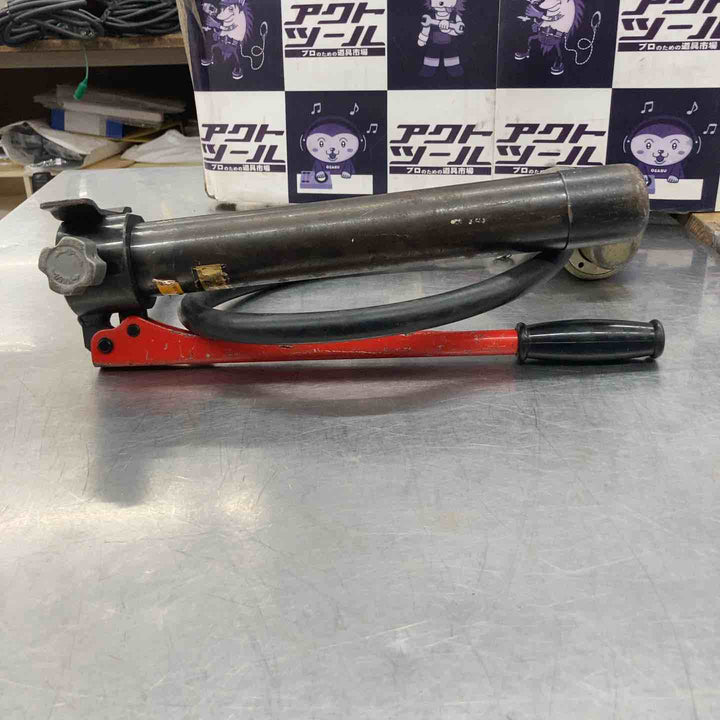 ◇泉精器(IZUMI) 分離型油圧式パンチャ SH-10-1(ポンプHP-180N付)【所沢店】