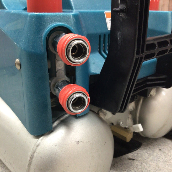 ★マキタ(makita) エアコンプレッサー AC461XLH【八潮店】