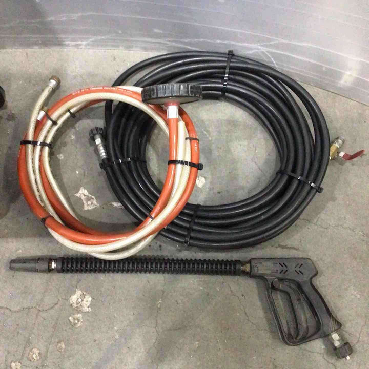 【店頭受取り限定】◇蔵王産業(ZAOH) エンジン高圧洗浄機 FCPS1013-Ⅲ【川口店】