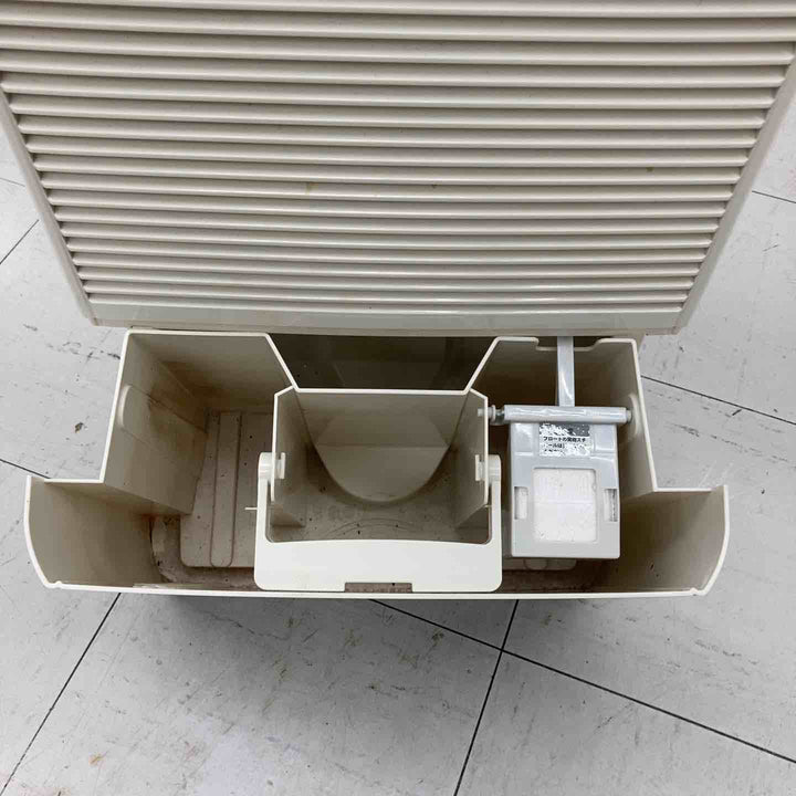 【現状品/店頭受取り限定】◇ナカトミ(NAKATOMI) コンプレッサー式除湿機 DM-10 ホースなし【鴻巣店】