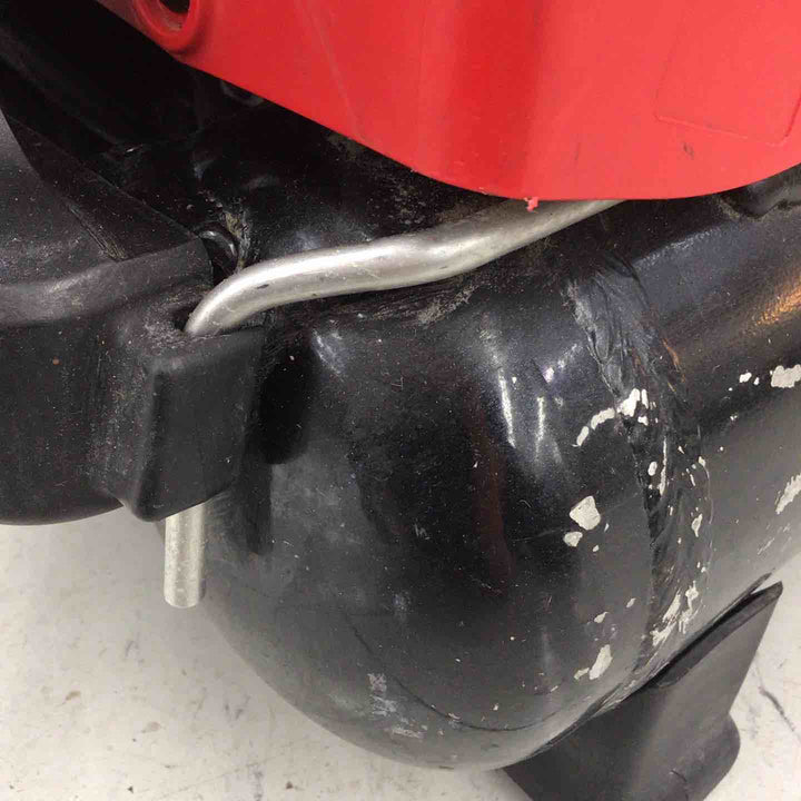 【現状品】 マックス/MAX エアコンプレッサー AK-HL1250E2_レッド 【鴻巣店】